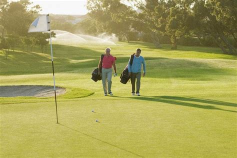 How Long Does It Usually Take to Play 18 Holes of Golf? And Why Do Golfers Always Seem to Have Time for a Snack Midway?